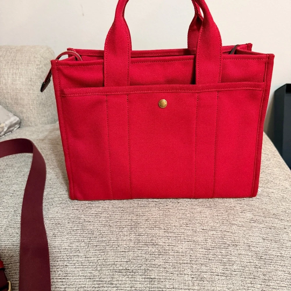 Coach Cargo Tote Ruby - Picture 3 of 8